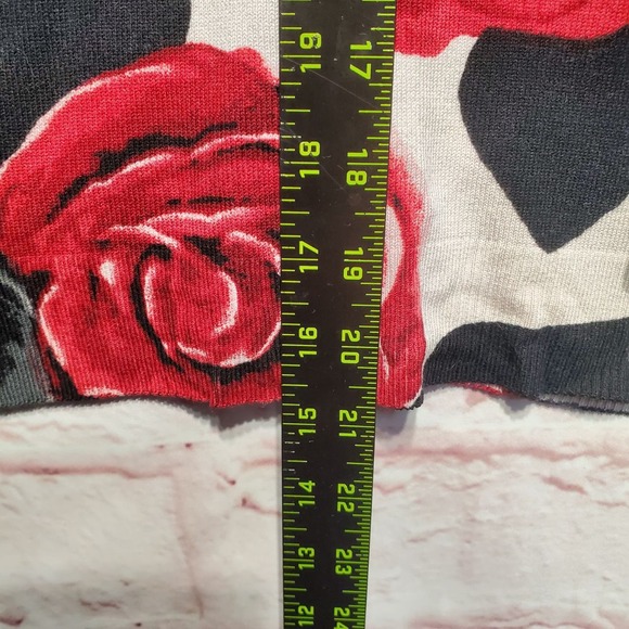 White House Black Market Cardigan Sweater Womens Medium Red Rose Floral Velvet - Picture 7 of 10